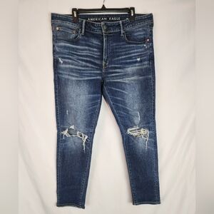 Men's Distressed Blue Jeans